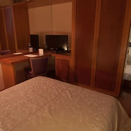 Hotel Celide 4*