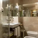 阿尔伯格席琳酒店 4* 卢卡