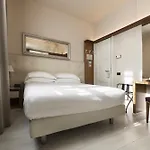 阿尔伯格席琳酒店 酒店