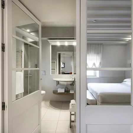 Celide Hotel