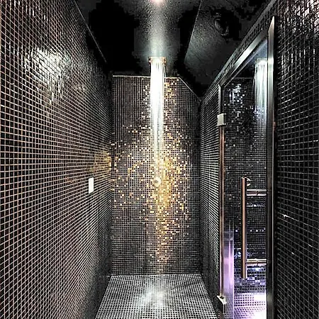 Hotell Celide 4*
